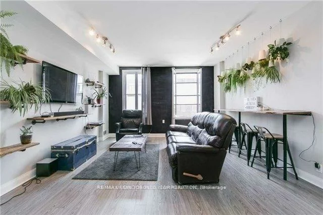 398, King, Moss Park, Toronto