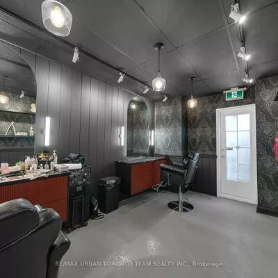 398, King, Moss Park, Toronto