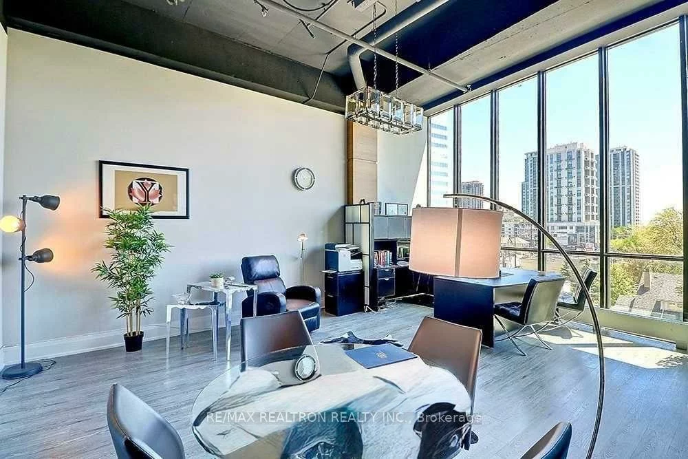 4750, Yonge, Lansing-Westgate, Toronto