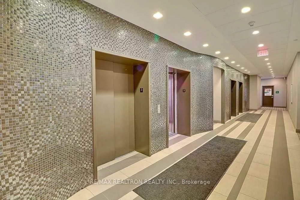4750, Yonge, Lansing-Westgate, Toronto