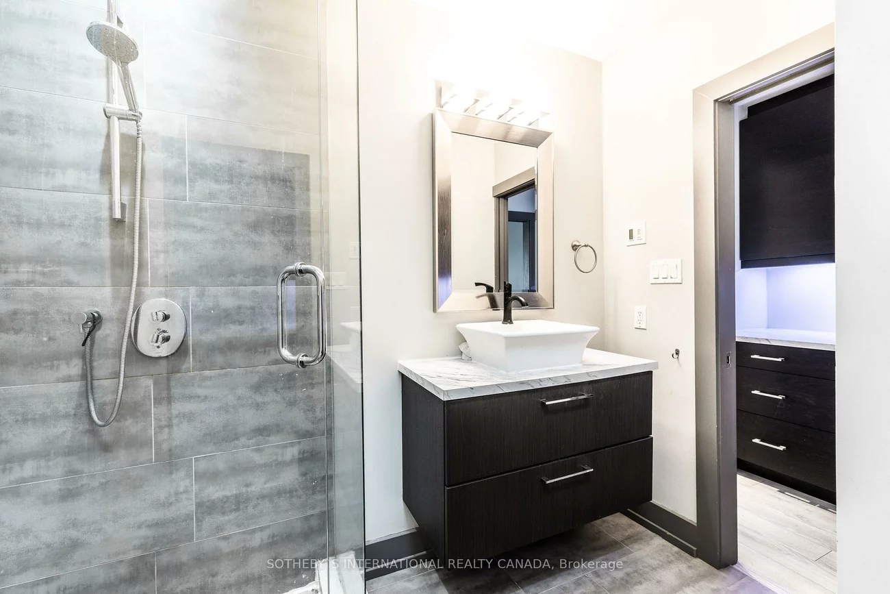 3236, Yonge, Lawrence Park North, Toronto