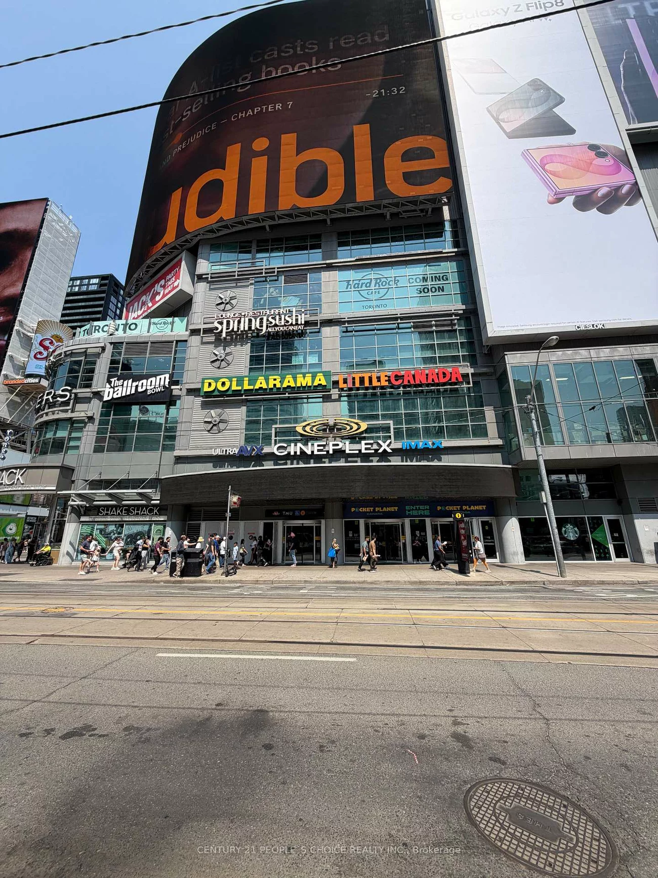 10, Dundas, Church-Yonge Corridor, Toronto