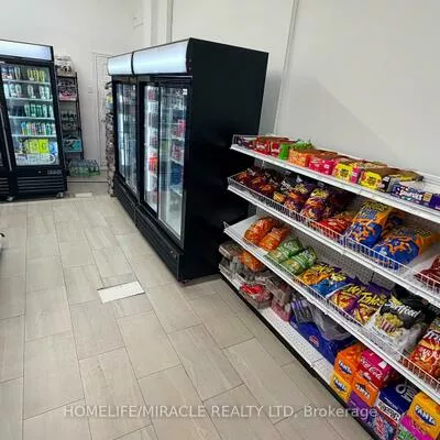 Commercial for sale, 114, Queen, Church-Yonge Corridor, Toronto