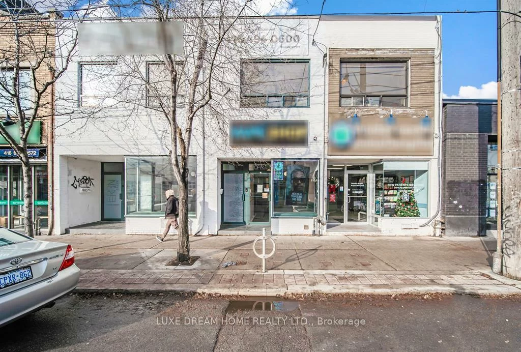 844, Dundas, Trinity-Bellwoods, Toronto