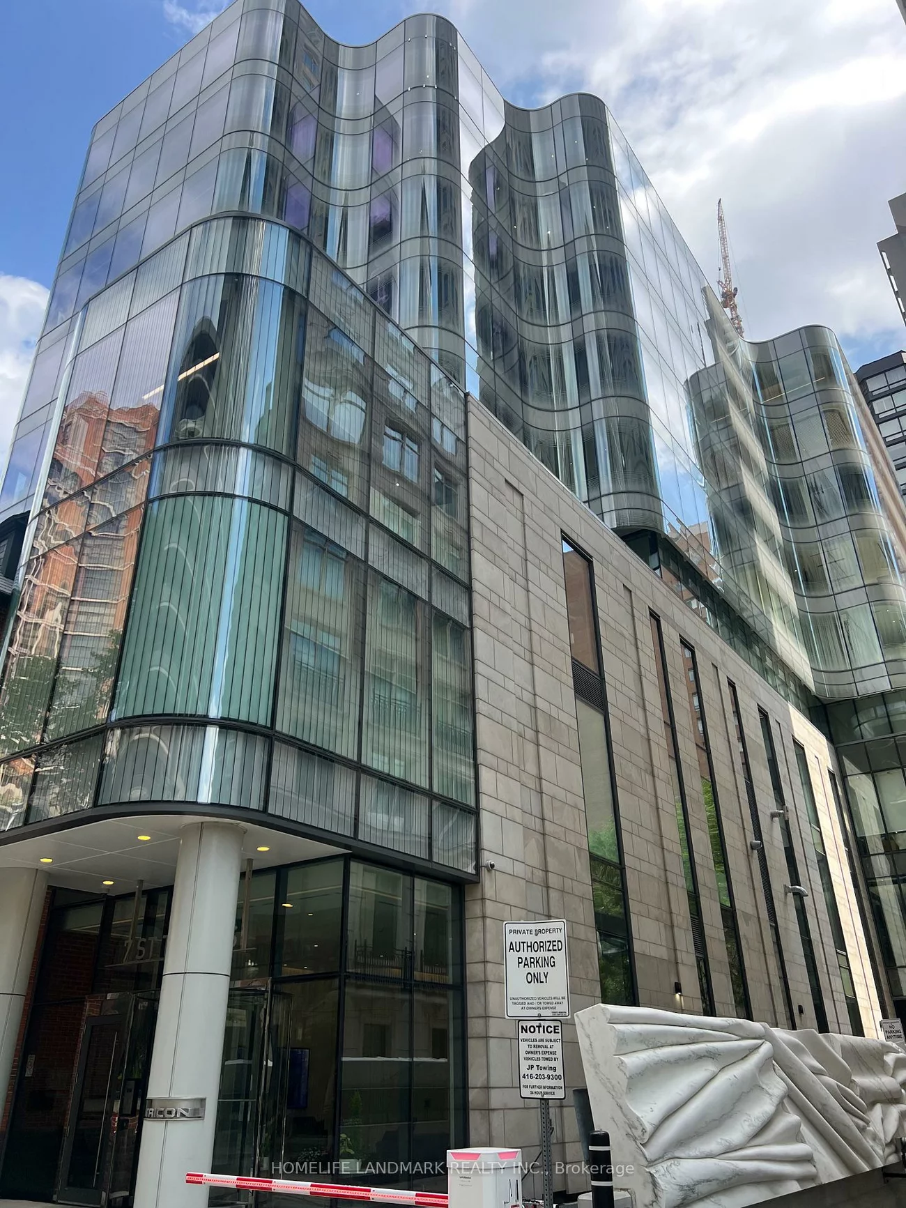 7, St Thomas, Bay Street Corridor, Toronto