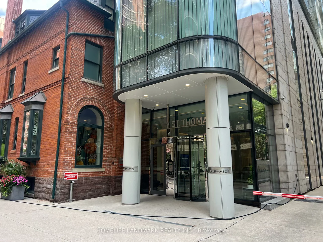 7, St Thomas, Bay Street Corridor, Toronto