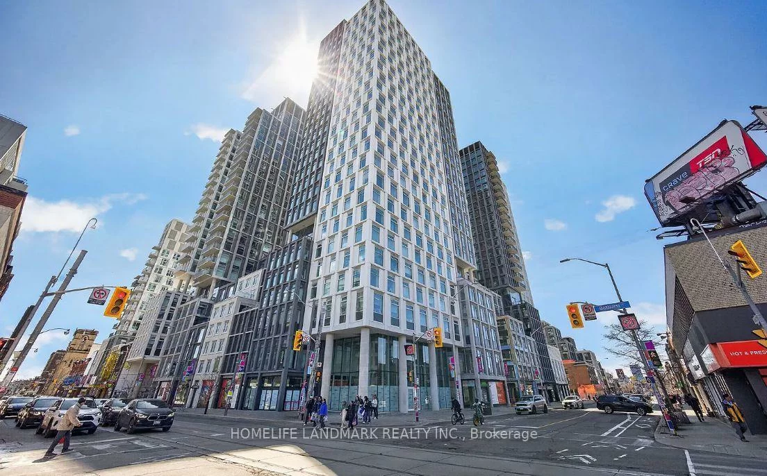 793, Bathurst, University, Toronto