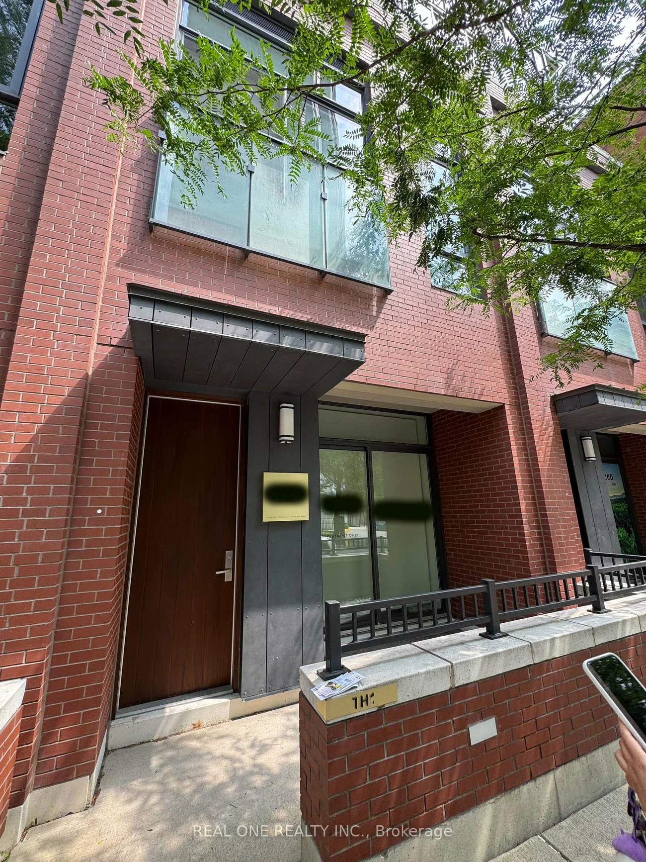75, St Nicholas, Bay Street Corridor, Toronto