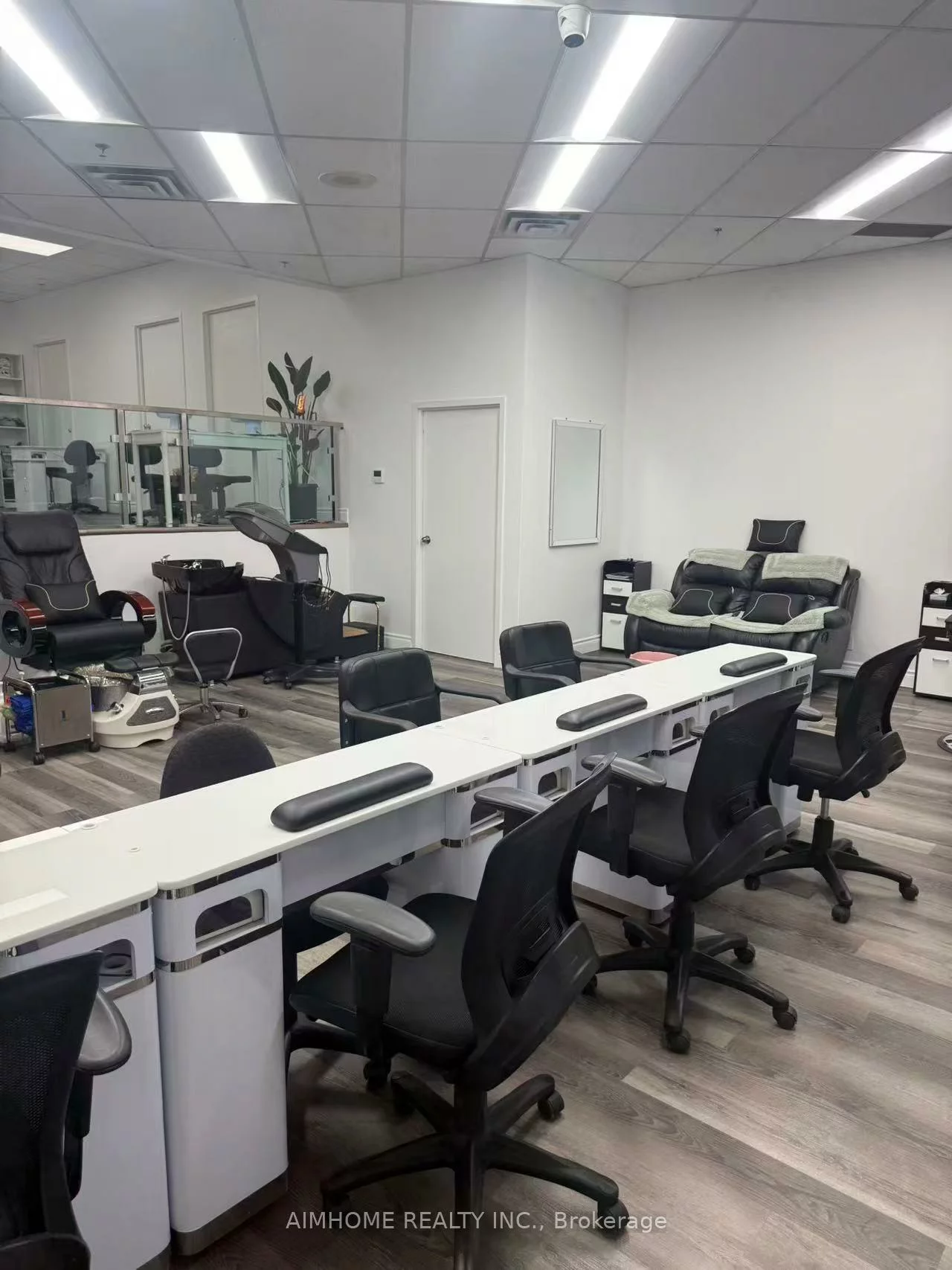 6A, Yonge, Waterfront Communities C1, Toronto