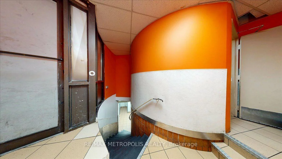 558, BLOOR ST, Annex, Toronto