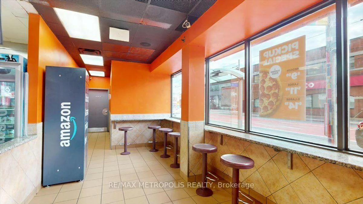 558, BLOOR ST, Annex, Toronto