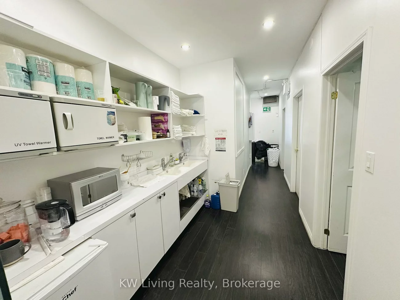 680, Queen, Trinity-Bellwoods, Toronto