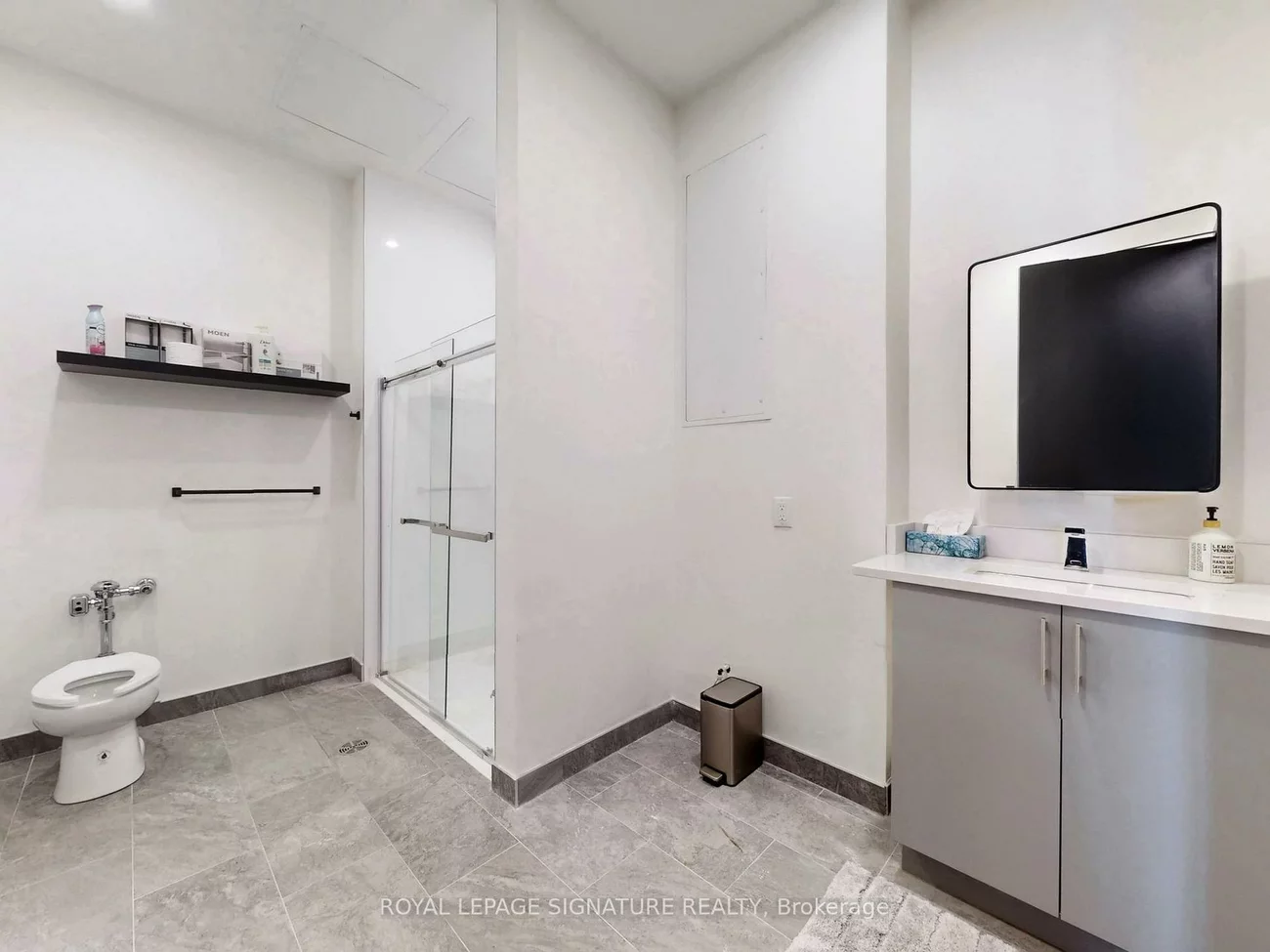 52, Scarsdale, Banbury-Don Mills, Toronto