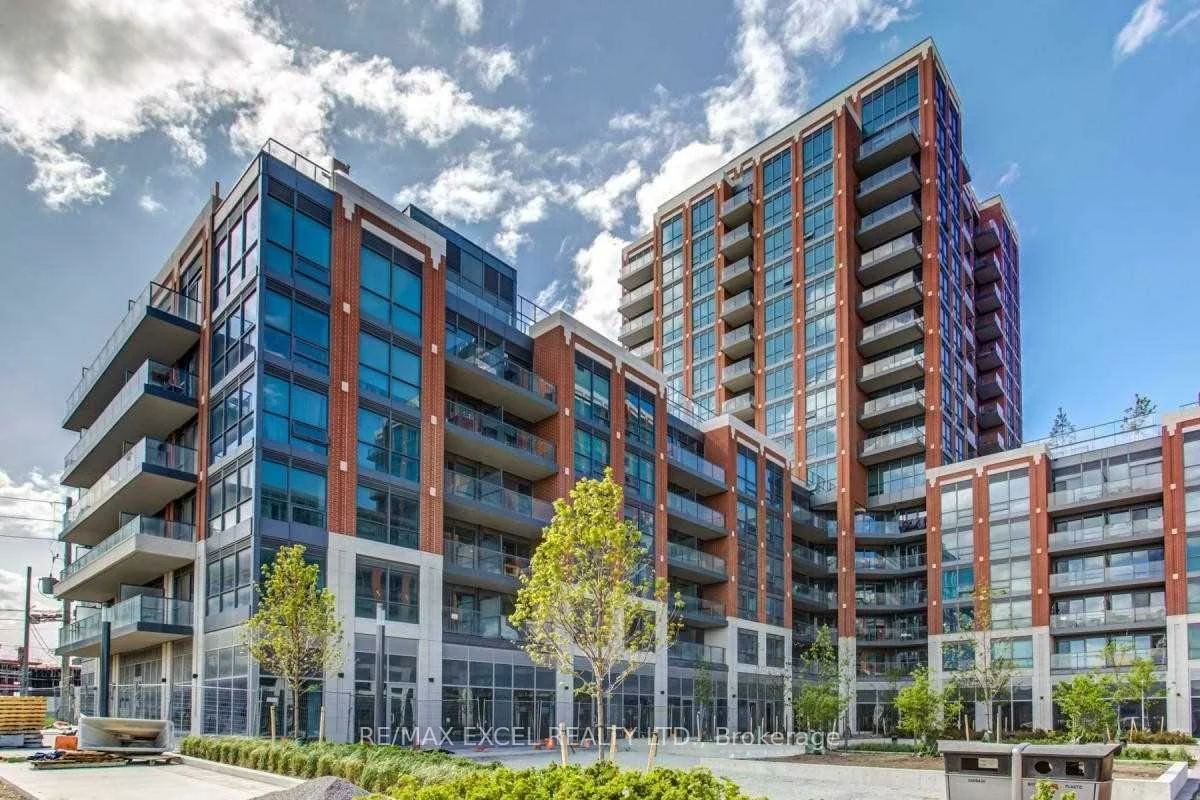 11, Tippett, Clanton Park, Toronto