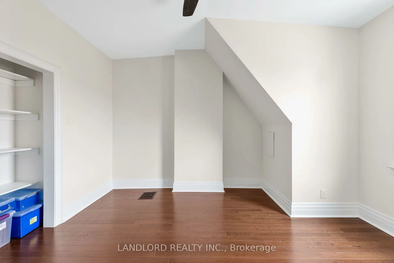107A, Scollard, Annex, Toronto
