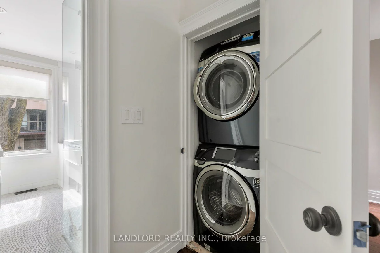 107A, Scollard, Annex, Toronto