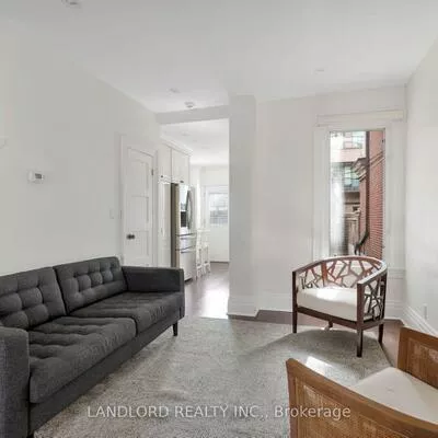 Commercial for sale, 107A, Scollard, Annex, Toronto
