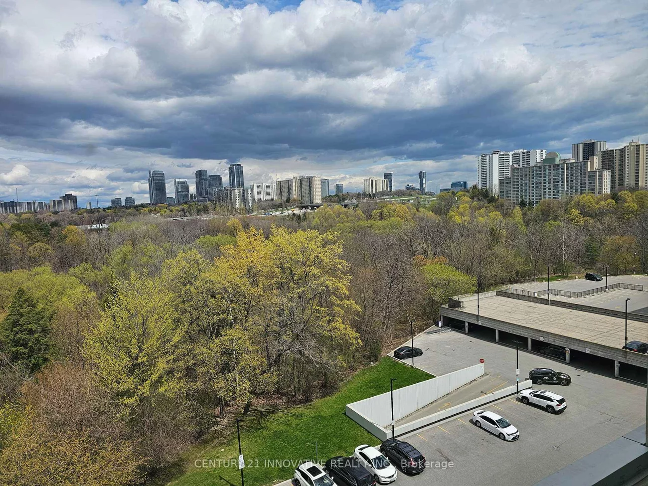 220, Duncan Mill, St. Andrew-Windfields, Toronto