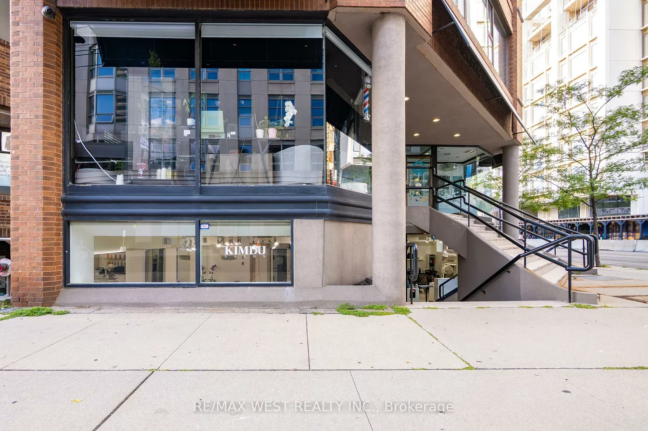 1300, Bay, Annex, Toronto