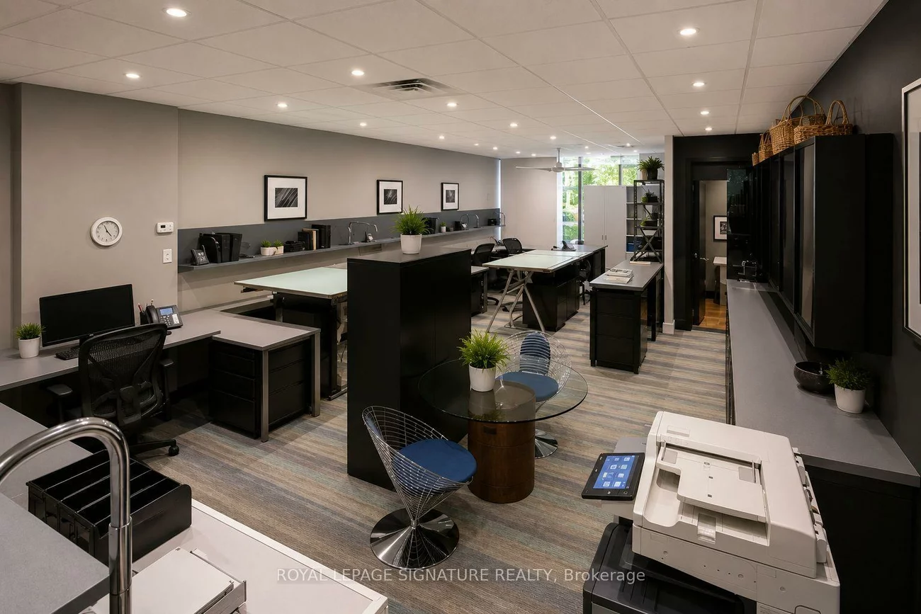 220, Avenue, Annex, Toronto