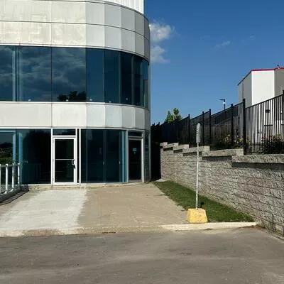 Commercial for sale, 105, Gordon Baker, Hillcrest Village, Toronto