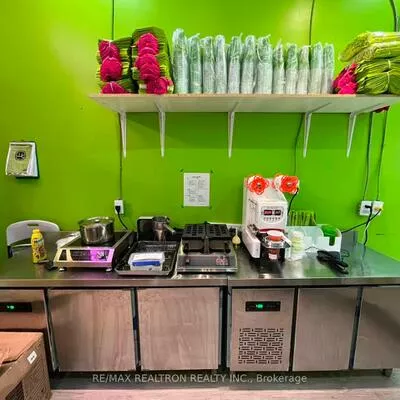 Commercial for sale, 5, Northtown, Willowdale East, Toronto