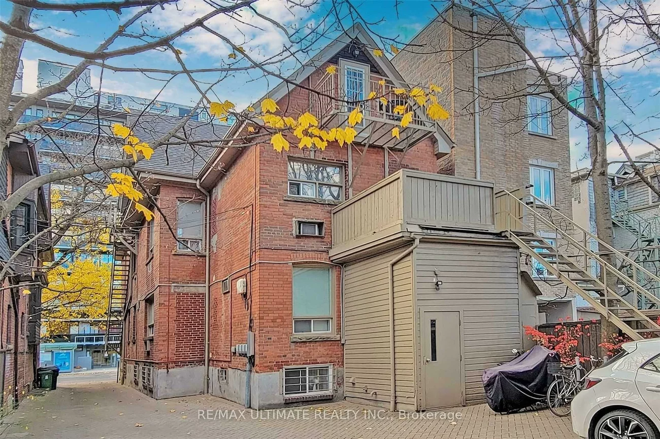 93, Spadina, Annex, Toronto