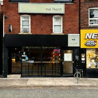 4893, Yonge, Willowdale East, Toronto