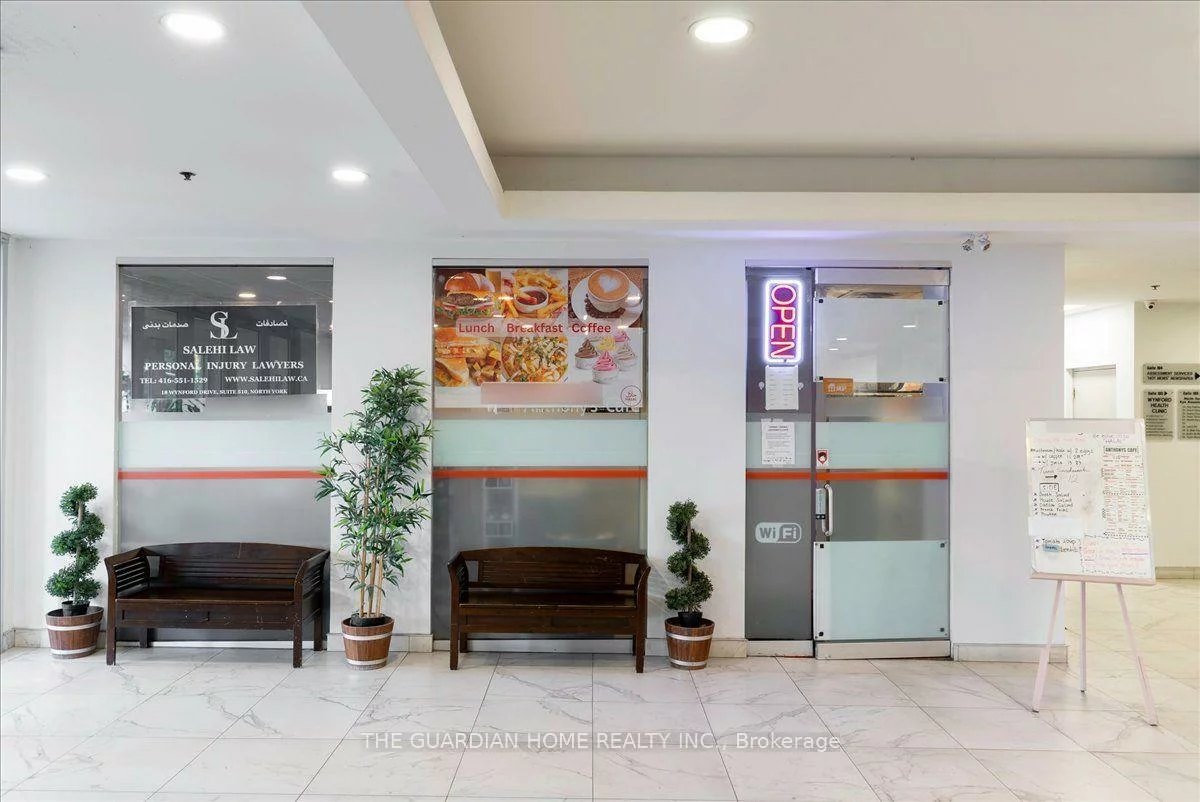 18, Wynford, Banbury-Don Mills, Toronto