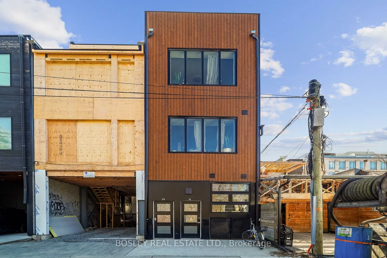 890, Queen, Trinity-Bellwoods, Toronto