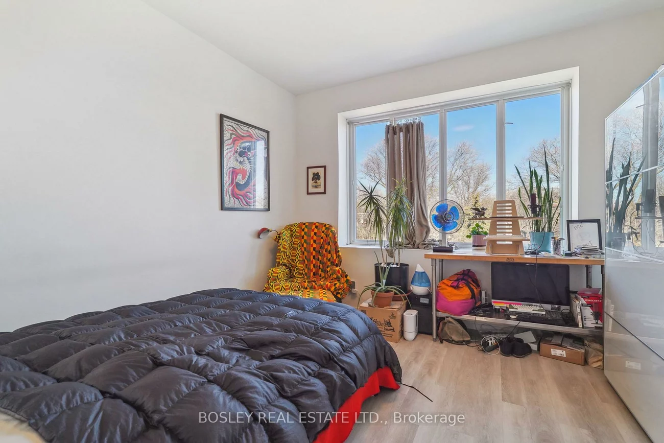 890, Queen, Trinity-Bellwoods, Toronto