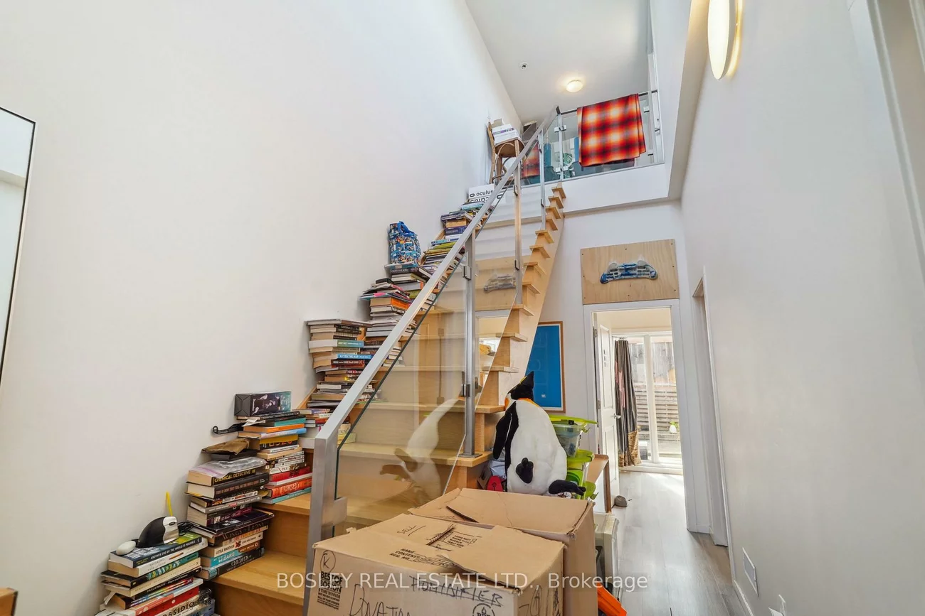 890, Queen, Trinity-Bellwoods, Toronto