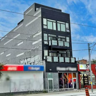Commercial for sale, 335, College, Kensington-Chinatown, Toronto