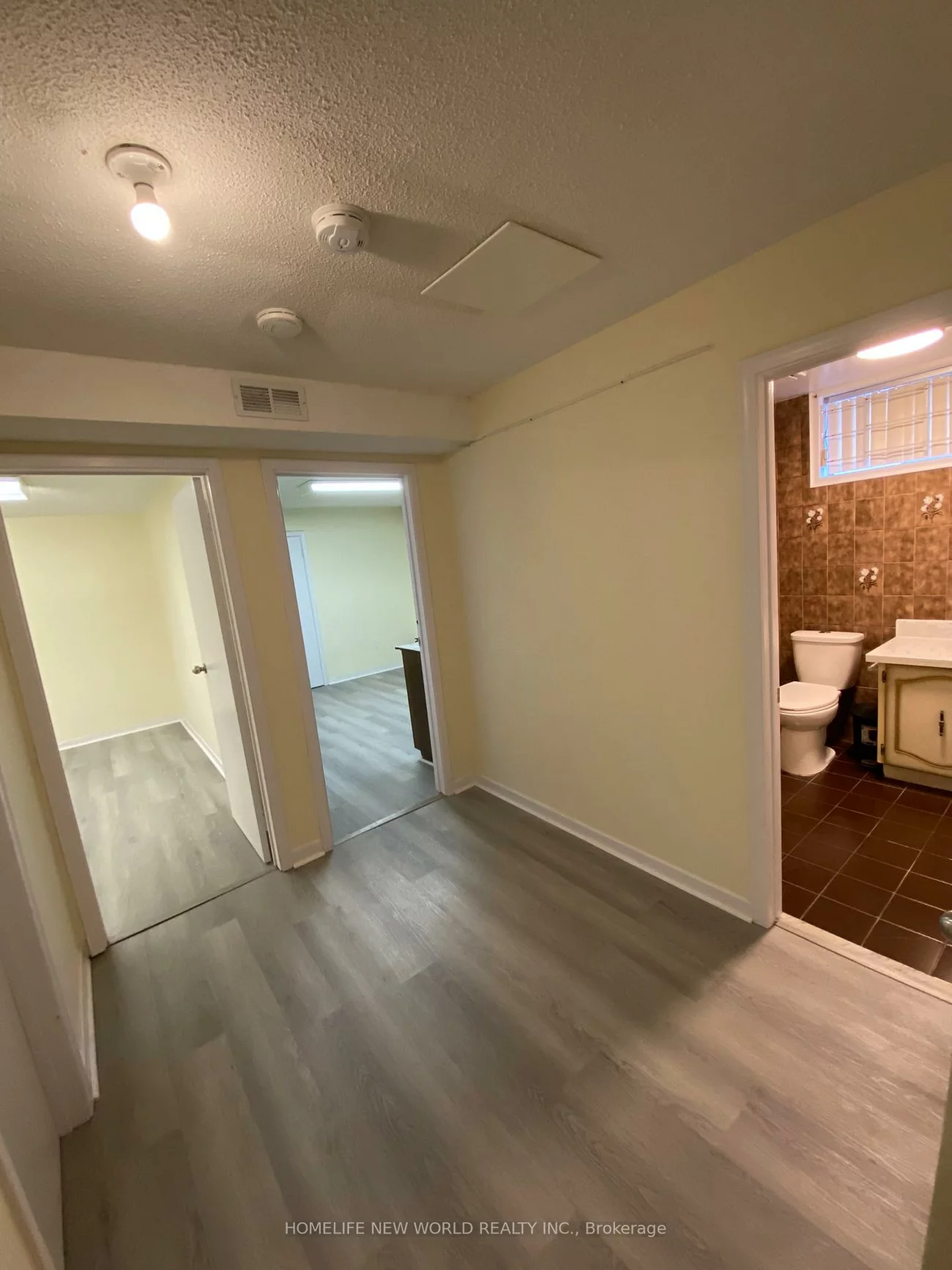 290, sheppard, Lansing-Westgate, Toronto