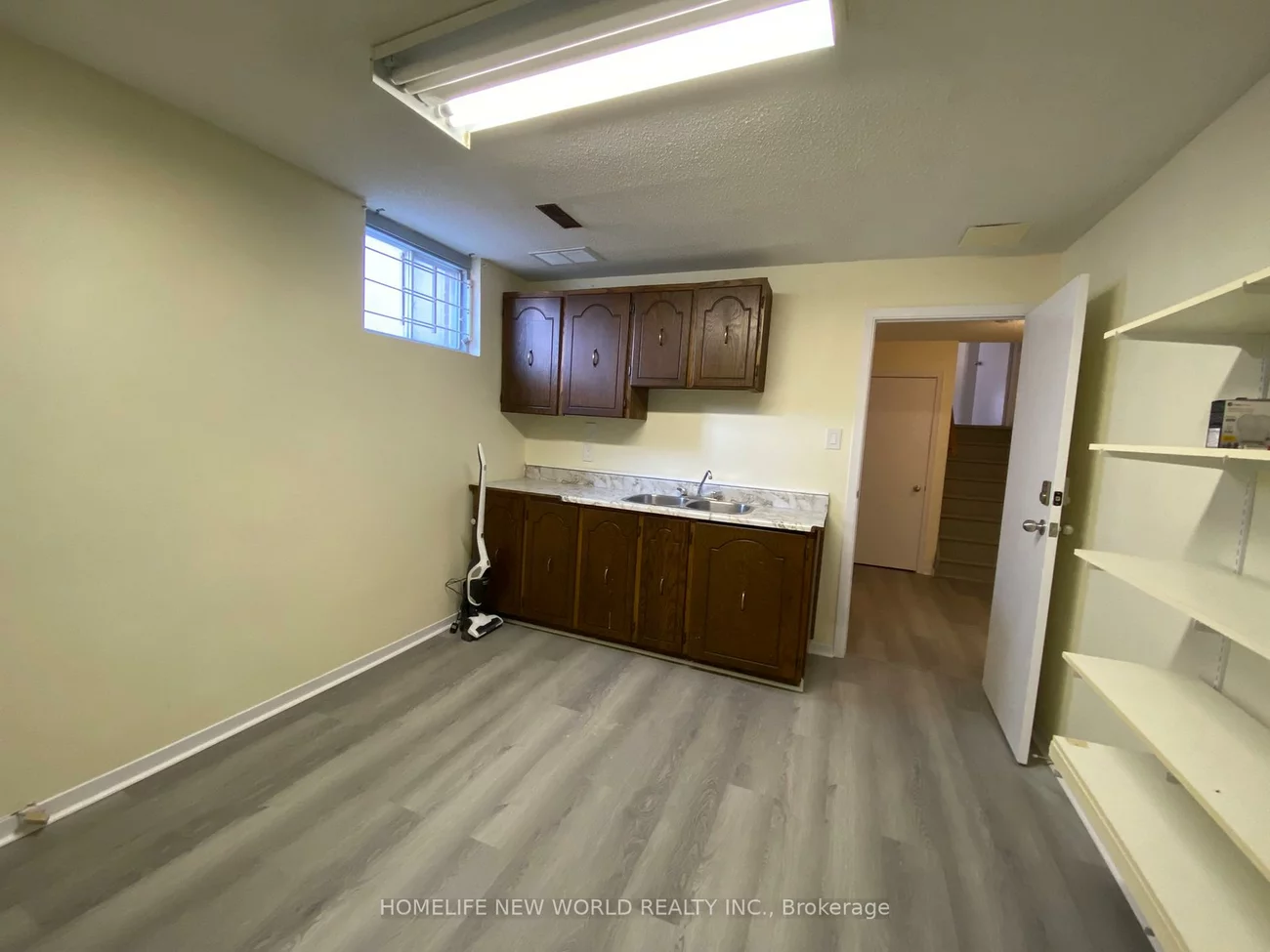 290, sheppard, Lansing-Westgate, Toronto