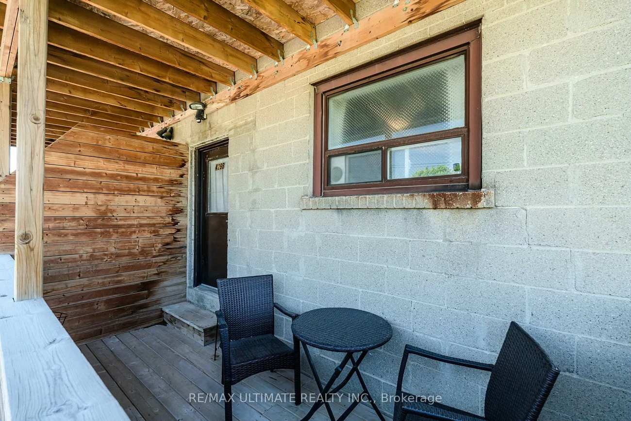 427-429, Vaughan, Humewood-Cedarvale, Toronto