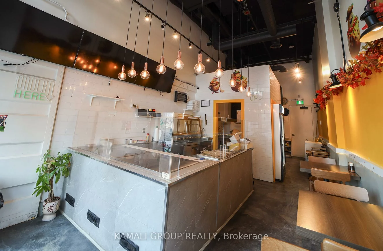 28, Finch, Newtonbrook West, Toronto