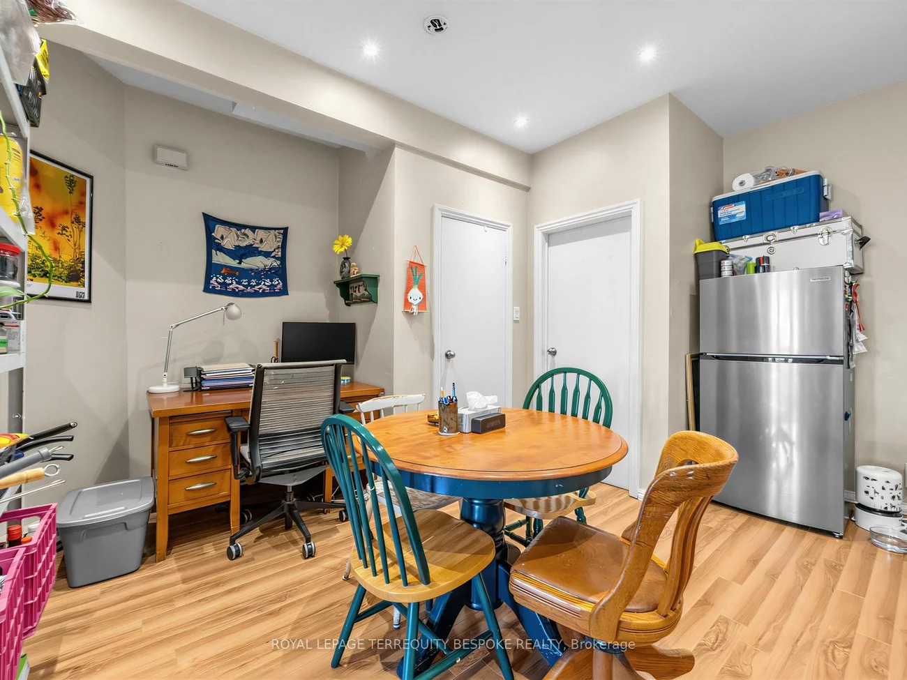 279, Lauder, Oakwood Village, Toronto