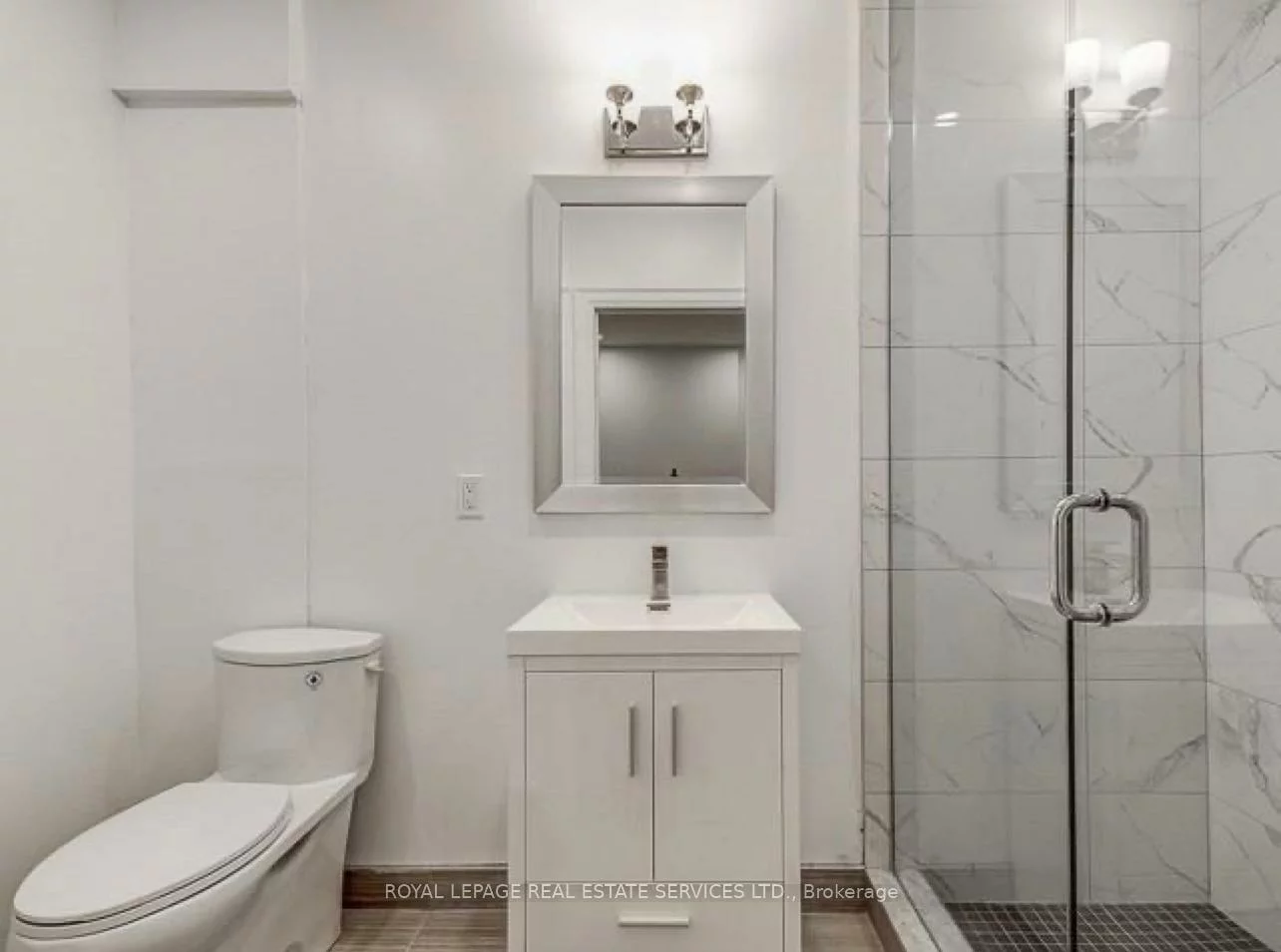 995, Bloor, Dufferin Grove, Toronto