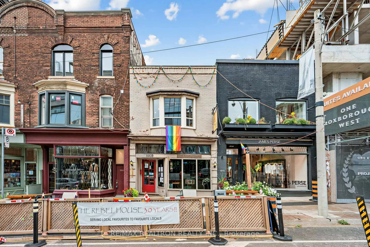 1068, Yonge, Rosedale-Moore Park, Toronto