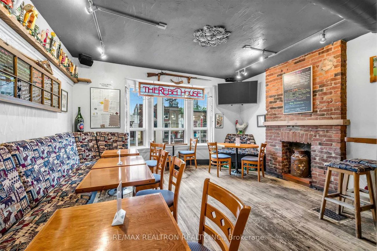 1068, Yonge, Rosedale-Moore Park, Toronto