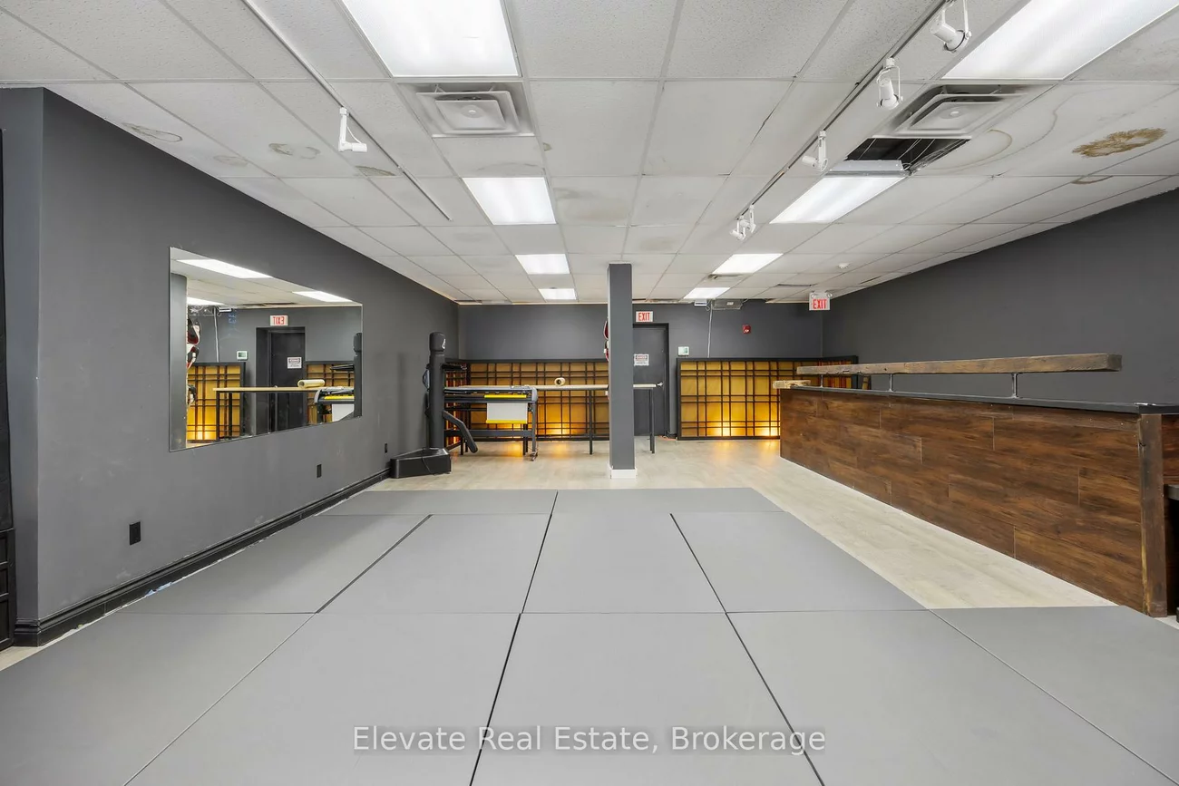 846, College, Palmerston-Little Italy, Toronto