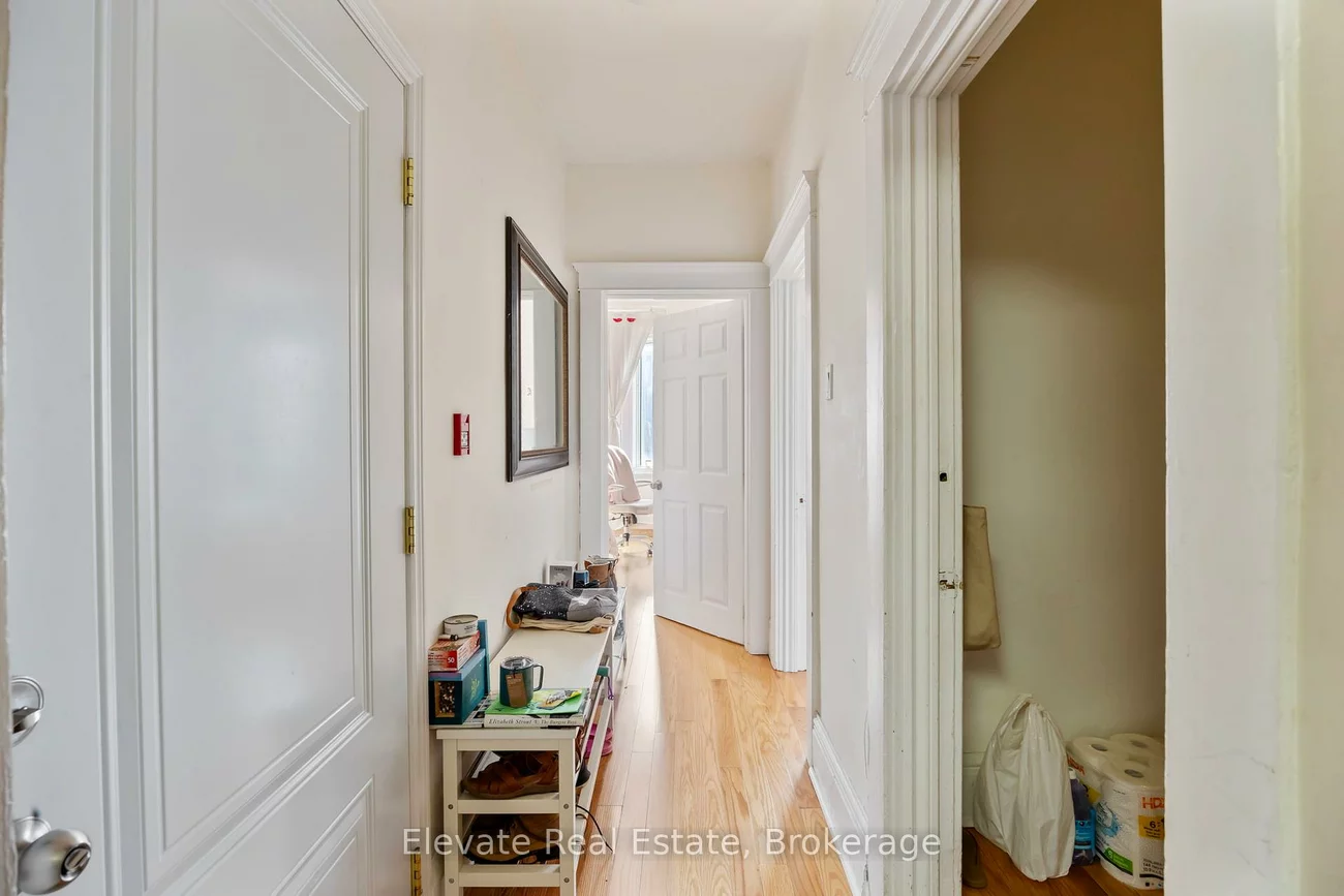 846, College, Palmerston-Little Italy, Toronto