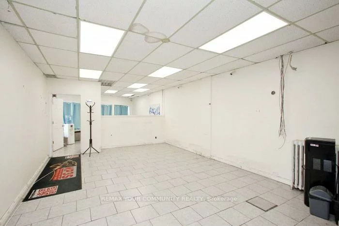 617, Vaughn, Oakwood Village, Toronto