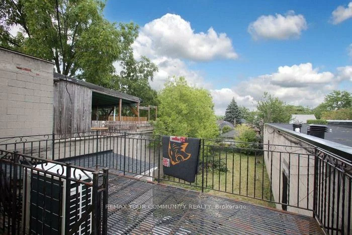 617, Vaughn, Oakwood Village, Toronto