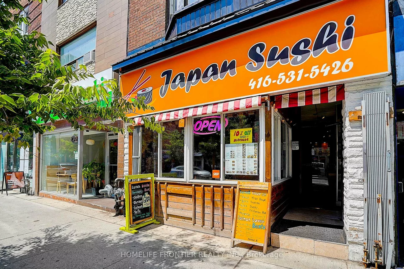 482, Bloor, Annex, Toronto