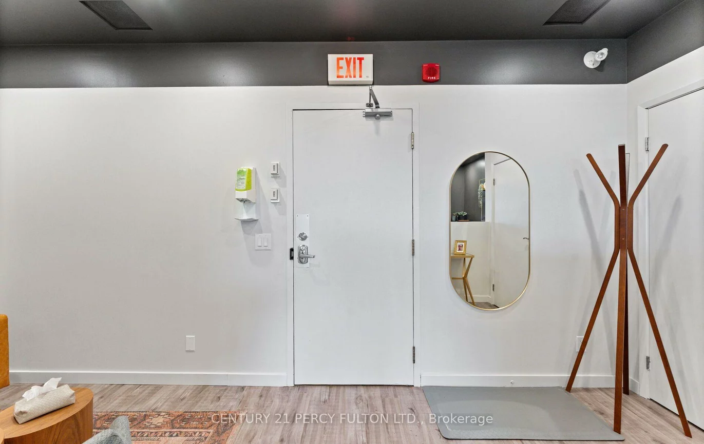220, Duncan Mill, St. Andrew-Windfields, Toronto
