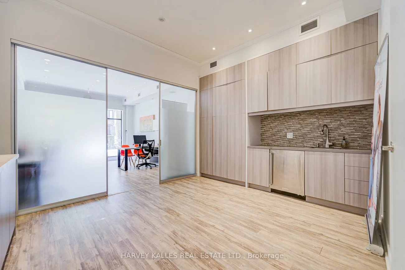 275, MacPherson, Casa Loma, Toronto