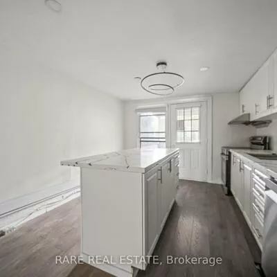 Commercial for sale, 200, Bathurst, Trinity-Bellwoods, Toronto