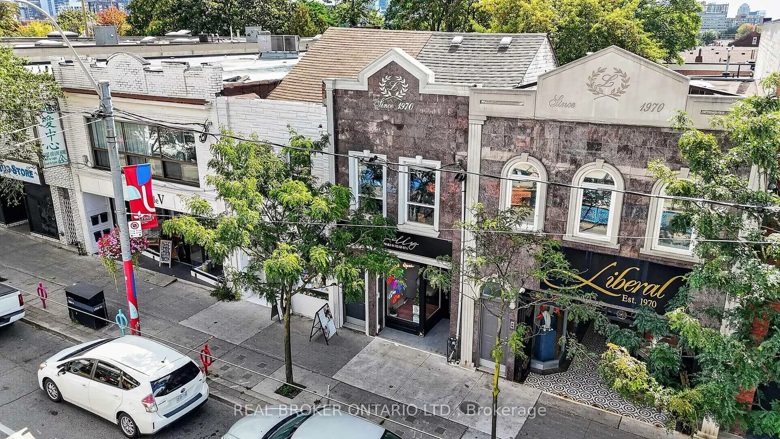 803, Dundas, Trinity-Bellwoods, Toronto